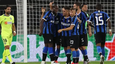 Inter de Milán sigue avanzando en la Europa League