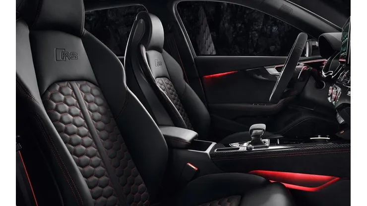 Audi se disculpó de inmediato luego que algunos internautas consideraran la campaña del RS4 Avant como "ofensiva"