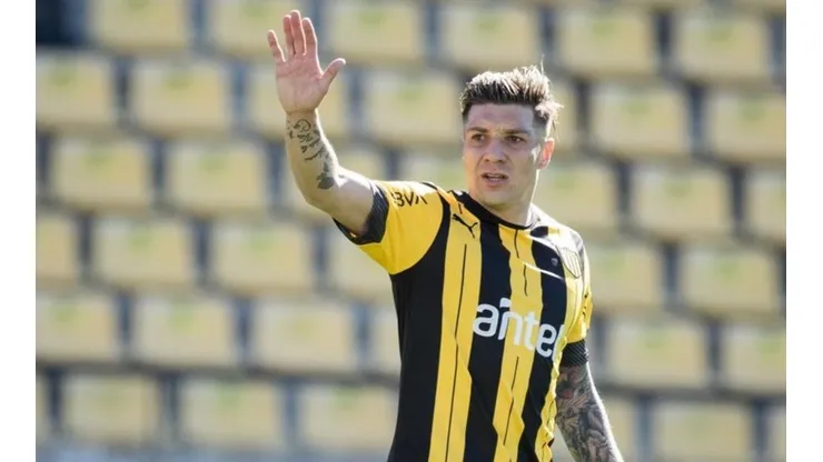 Plancha Bravo en Peñarol
