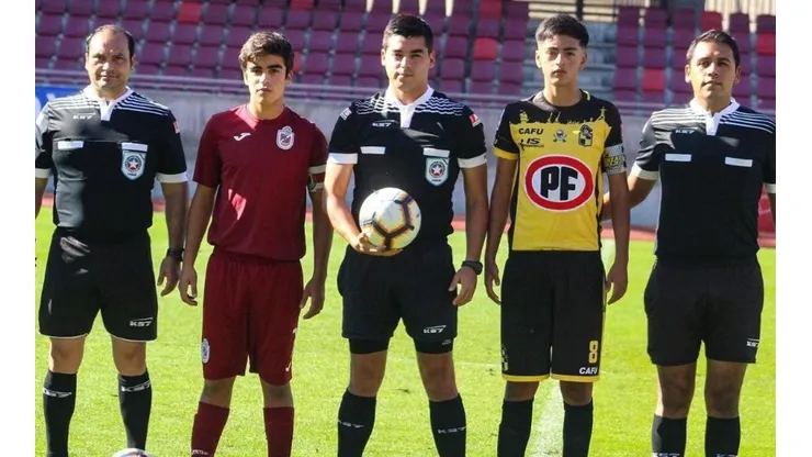 La inédita actividad conjunta entre papayeros y piratas pretende representar la unidad del balompié nacional.