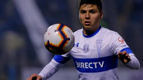 Rebolledo se refiere a la falta de laterales para la Selección Chilena.