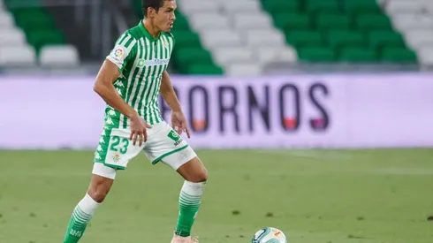 Aissa Mandi puede sar el salto a Inglaterra