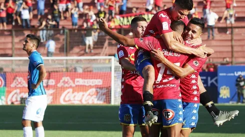 Unión Española le manda una especial invitación al Leverkusen