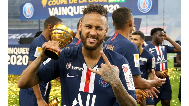 Neymar cumplió tres años en el PSG