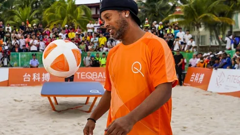 Ronaldinho quiere volver a ser feliz en Barcelona.