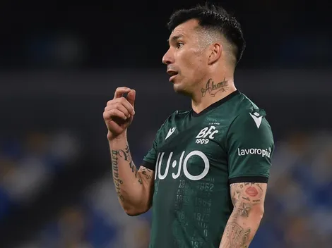 Italia enloquece con Gary como central: “¿Y si juega ahí el otro año?”