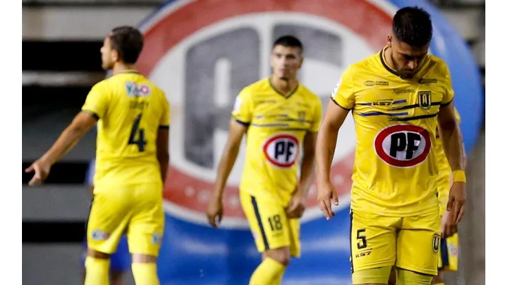 Amistoso terminó a los golpes.