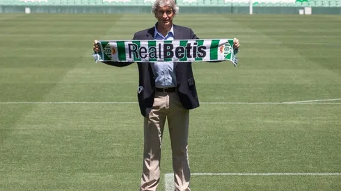Manuel Pellegrini presentado en el Real Betis.
