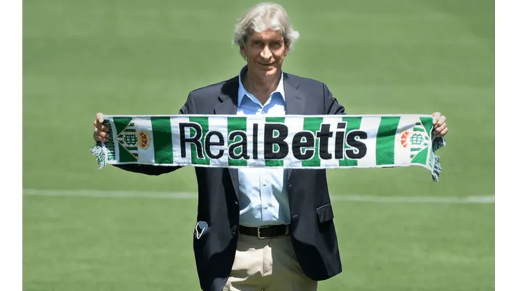 Manuel Pellegrini piensa en el equipo que quiere armar con Betis