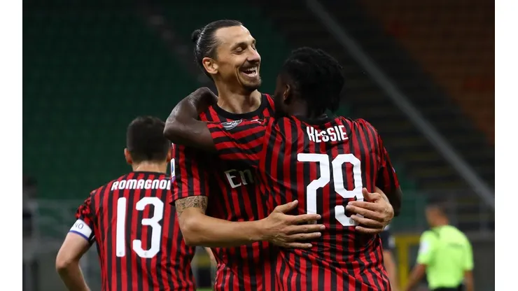 Zlatan quiere terminar con goles la temporada.