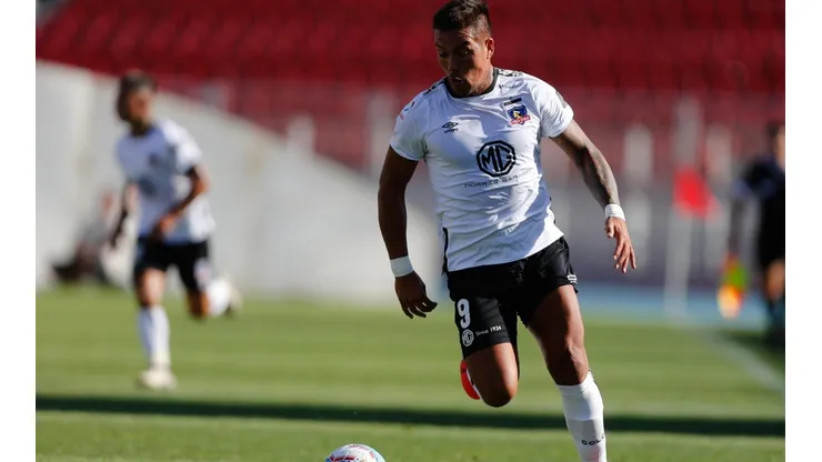 Javier Parraguez ante Audax Italiano