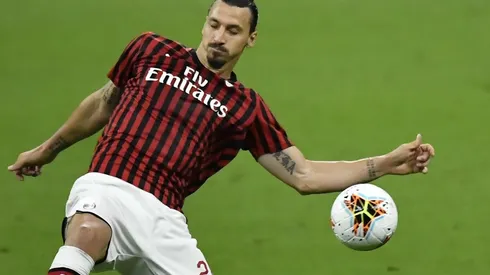 Zlatan Ibrahimovic decidió su futuro y seguirá en el Milan.