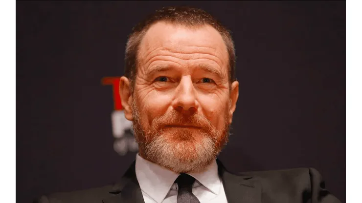 Bryan Cranston llamó a sus seguidores a seguir protegiéndose.