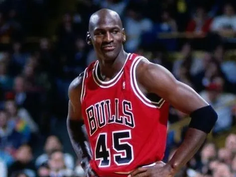 Se viraliza video de Jordan dándole clases a jóvenes en partido callejero