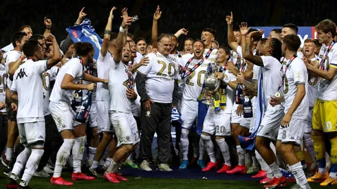 Marcelo Bielsa fue premiado como el Mejor Técnico del ascenso inglés