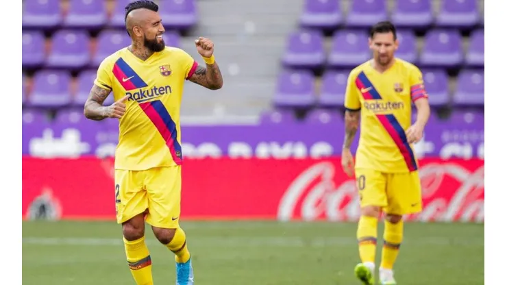 Los hinchas de Barcelona piden que Vidal no se mueva del club