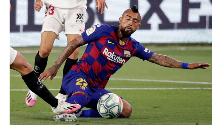 Arturo Vidal es el mediocampista más goleador del Barcelona y el cuarto artillero del equipo en la temporada
