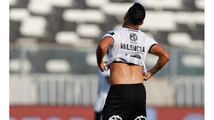 Leonardo Valencia fue "funado" por su ex, Valeria Pérez, denunciando violencia, acoso, entre otros cargos.
