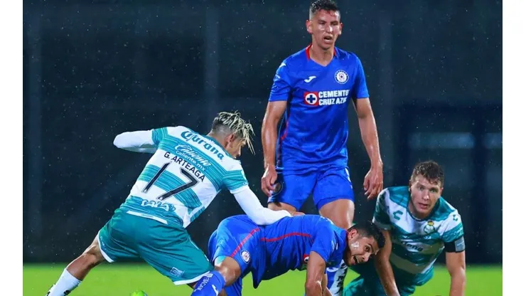 Cruz Azul ganó sus primeros tres puntos en México.