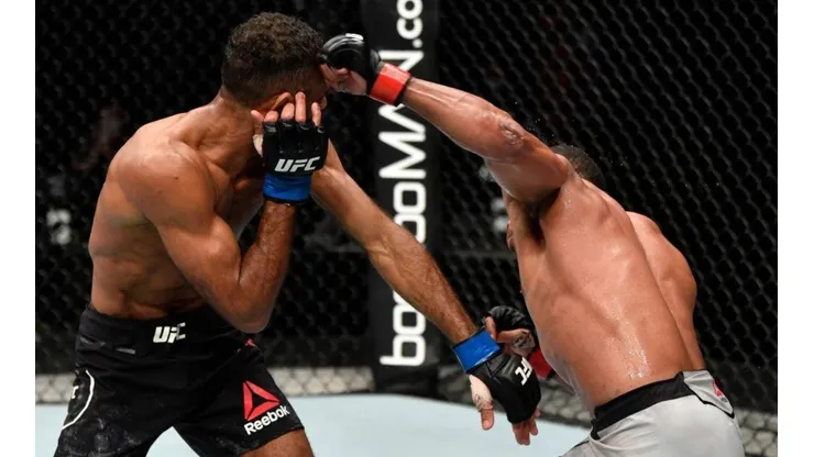 Francisco Trinaldo destrozó a Jai Herbert