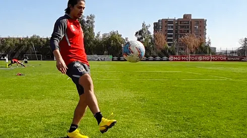 Matías Fernández silenció las dudas dominando balón sin problemas