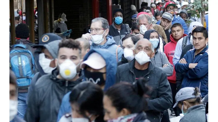 Minsal anuncia que 9 comunas saldrán de cuarentena