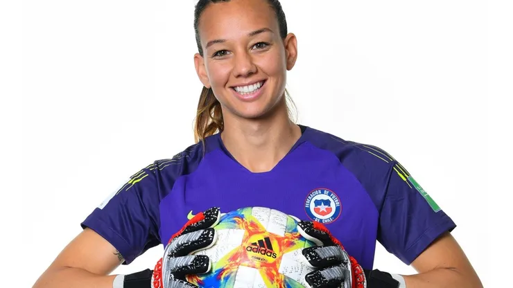 Tiane Endler cumple 29 años y actualmente es considerada como una de las mejores porteras del mundo.