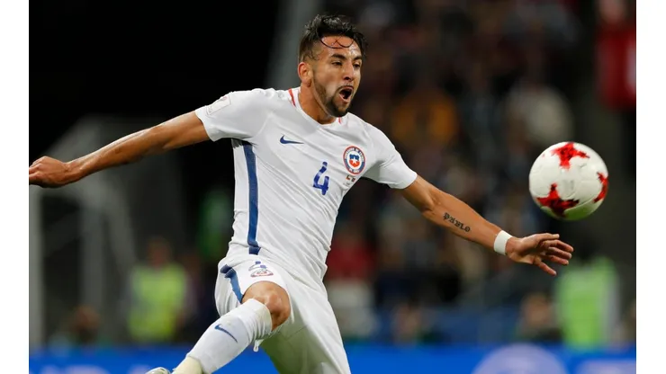 Huaso Isla se desvinculó del Fenerbahce y entrena en España a la espera de definir su futuro.