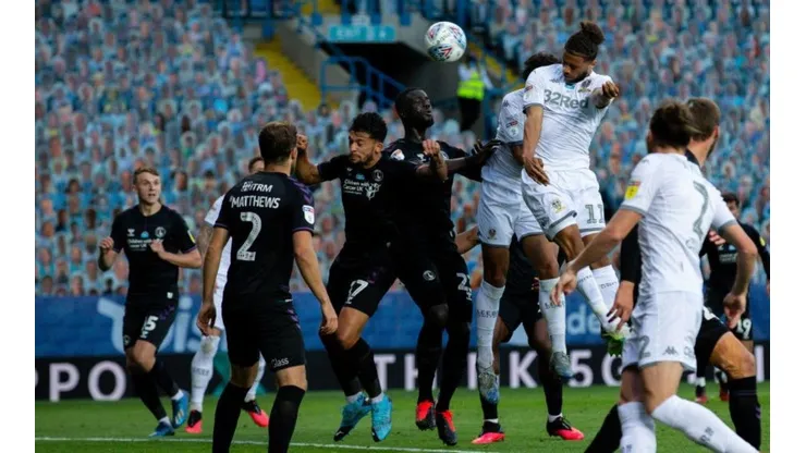 Leeds United vence al Charlton y se despide con un triunfo de la Championship