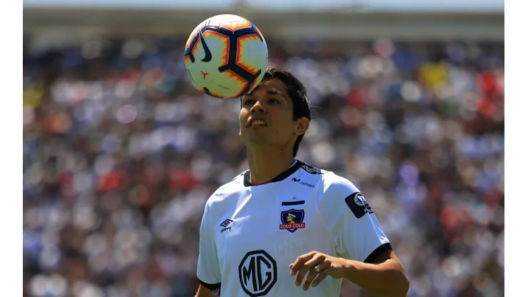 Matías Fernández podría pasar nuevamente por el quirófano debido a una dolencia en su rodilla derecha.