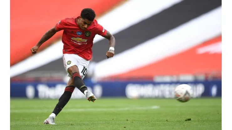 Manchester United se quiere meter en la Champions League