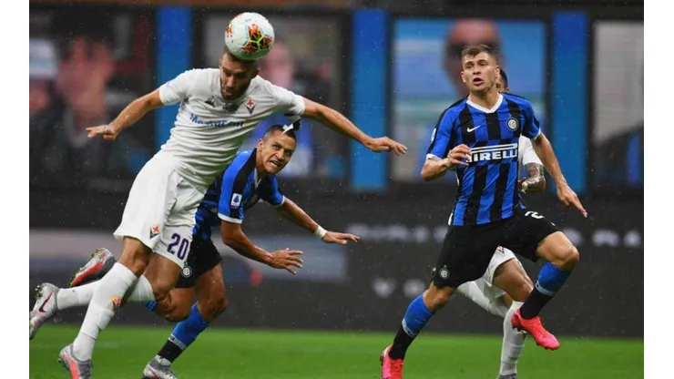 Inter y Fiorentina se miden en el Calcio