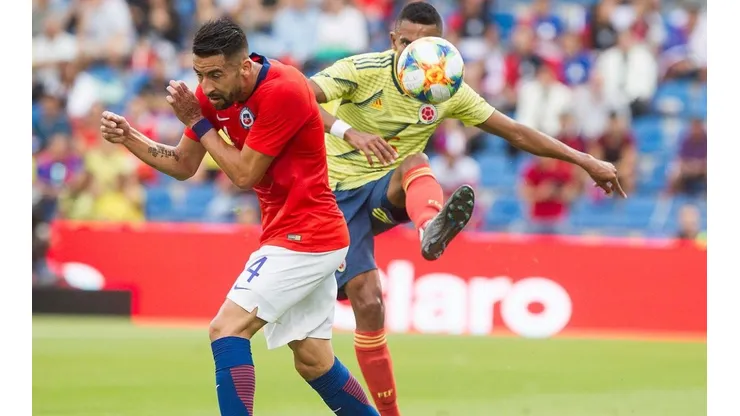Mauricio Isla aún no decide donde va a continuar con su carrera