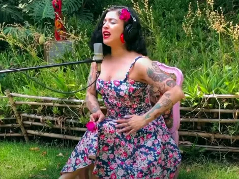 Mon Laferte regala versión "en casa" de "Antes de ti"