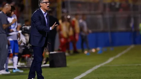 Ariel Holan llegó a principios de año a la UC