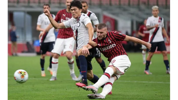 Gary Medel no estuvo presente en cancha ante el AC Milan