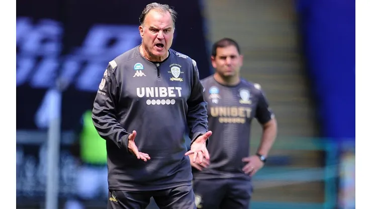Marcelo Bielsa y Leeds a Premier League.