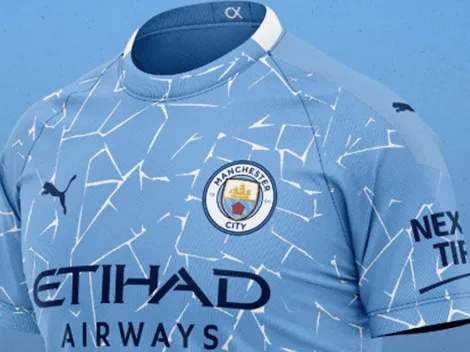 Manchester City presenta su nueva camiseta 2020-21