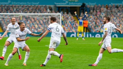 El equipo del rosarino está a nada de subir a Premier League.