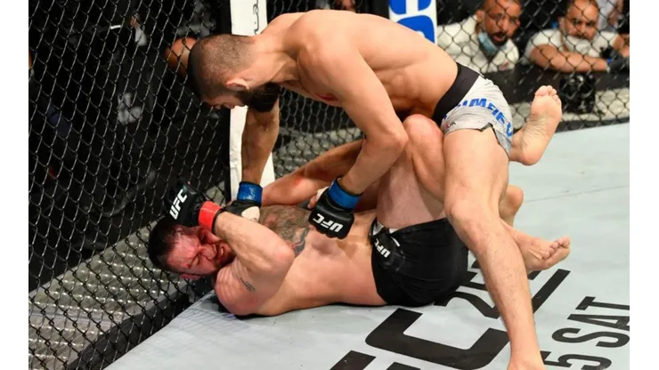 Khamzat Chimaev destrozó en dos rounds a John Phillips