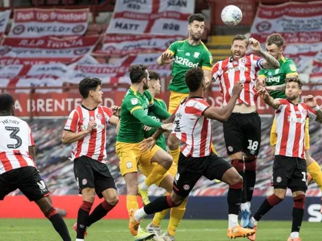 Brentford gana y le pone tarea al Leeds de Marcelo Bielsa