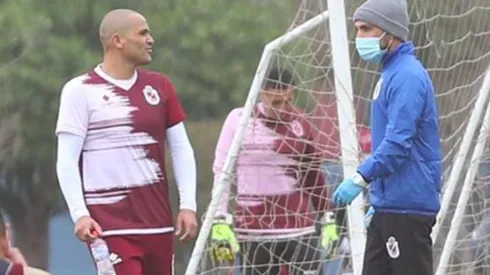 Jaime Valdés publicó imágenes de Chupete con Deportes La Serena y reveló hasta su camiseta
