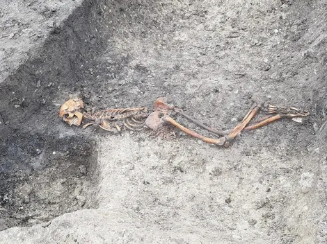 Encuentran en Inglaterra los restos de un hombre con las manos atadas que data de la Edad del Hierro