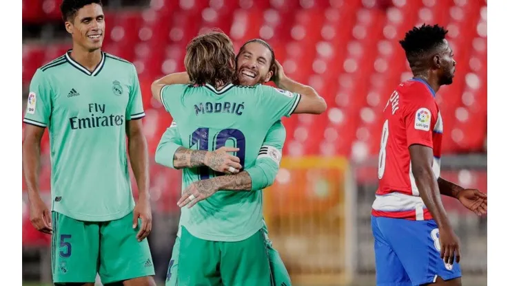 Real Madrid gana y asegura el primer lugar de La Liga