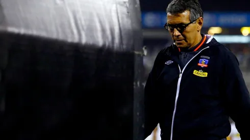 Menos de un semestre duró la última aventura de Gustavo Benítez como DT. Fue en Colo Colo, donde alcanzó la gloria a fines de los '90.