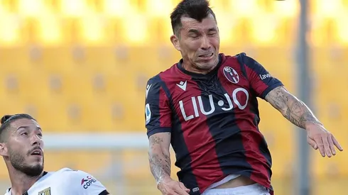 Medel en el empate contra Parma.