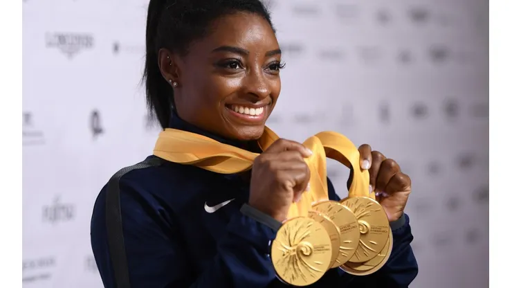 La gimnasta Simone Biles habló con Vogue acerca de las agresiones sexuales sufridas por ella y sus compañeras a manos del ex médico Larry Nassar.