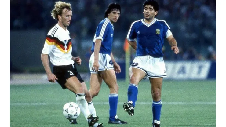 Brehme contra Argentina y Maradona en Italia 90.