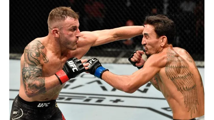 Volkanovski sufrió, pero se quedó con la victoria