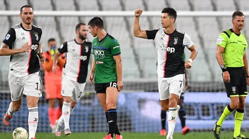 Juventus cada fecha se acerca a un nuevo título de Serie A.